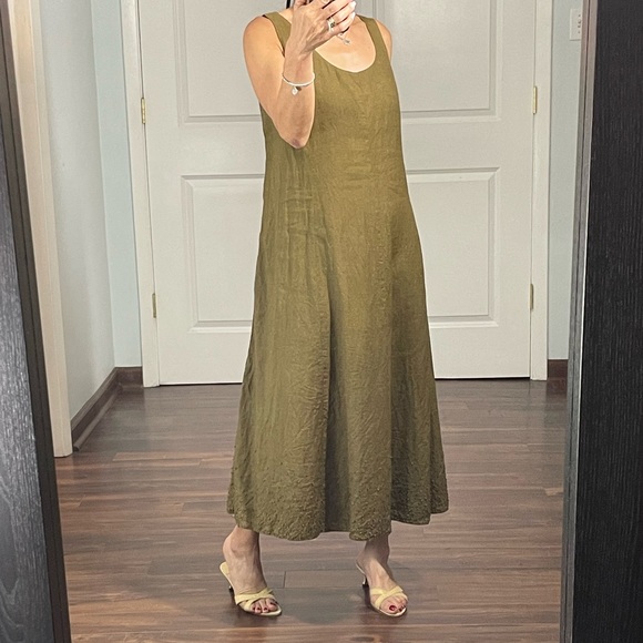 100% Linen A line Midi dress - Picture 2 of 14